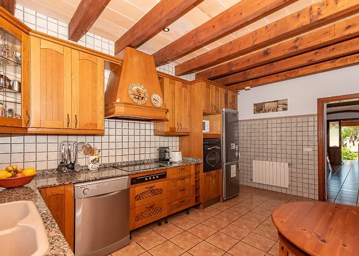 Landhaus Els Amatllers By Sealand